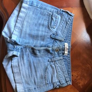 Hollister high waisted shorts